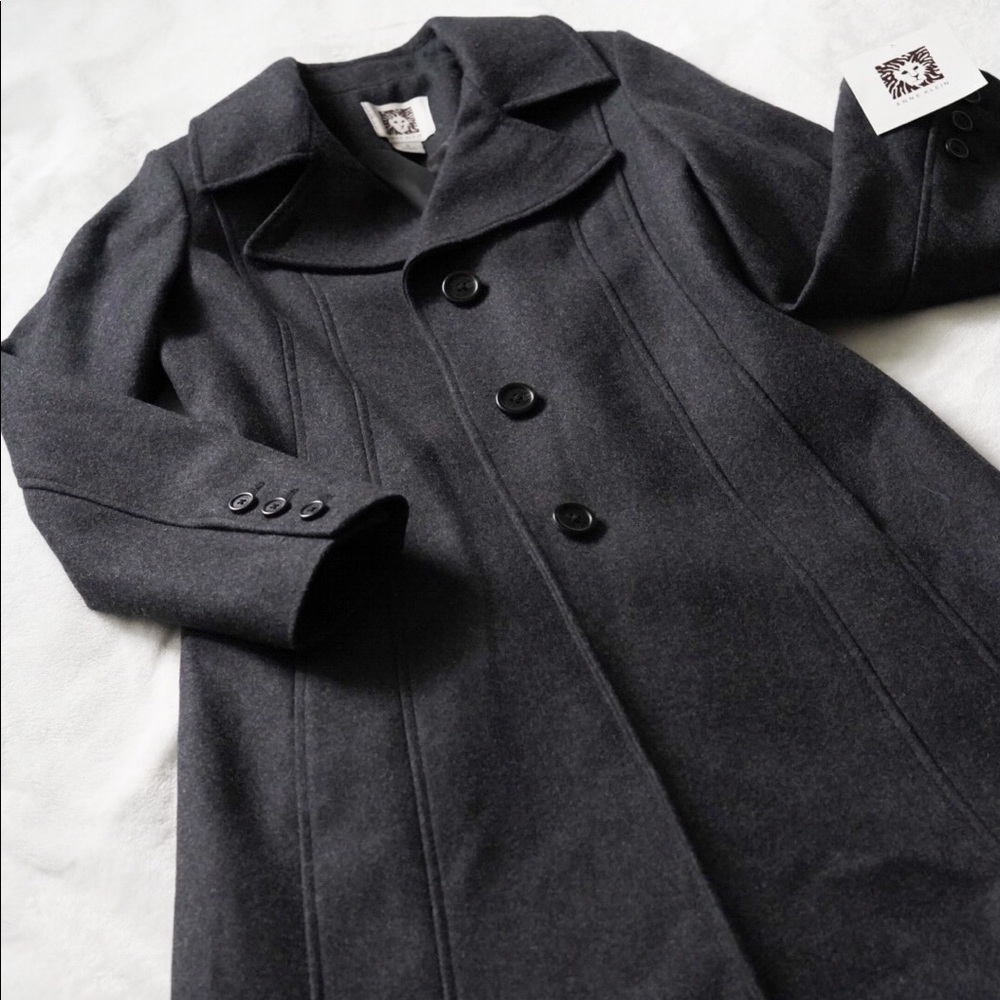 NWT Anne Klein, Single Breasted Walker Coat, Charcoal color